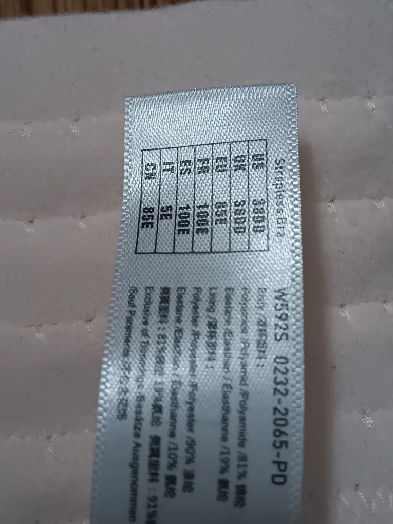 DELIMIRA Strapless Bra - Size 38DD image indicator(7)