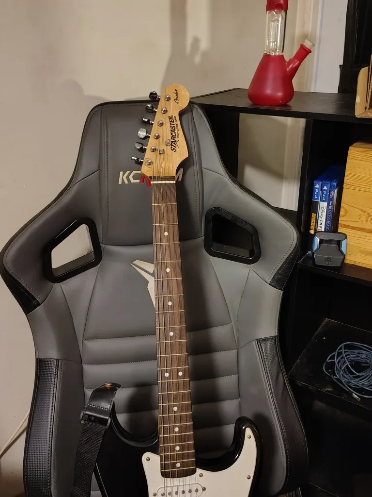 $125 OBO Fender Starcaster Strat Electric Guitar image indicator(6)