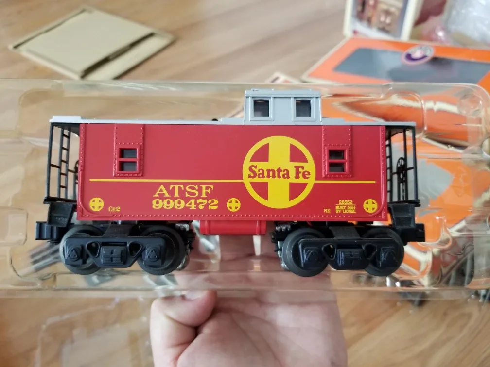 Lionel Santa Fe Steam Freight Train Set image indicator(7)