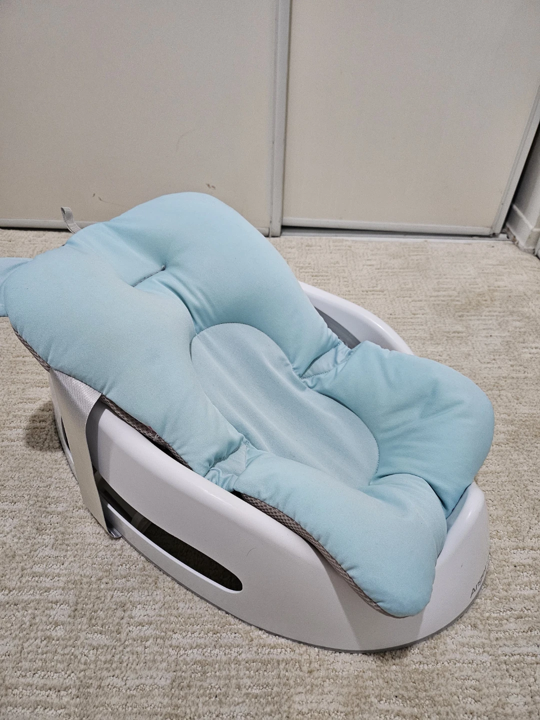 Angelcare Baby Bath Support with Pad