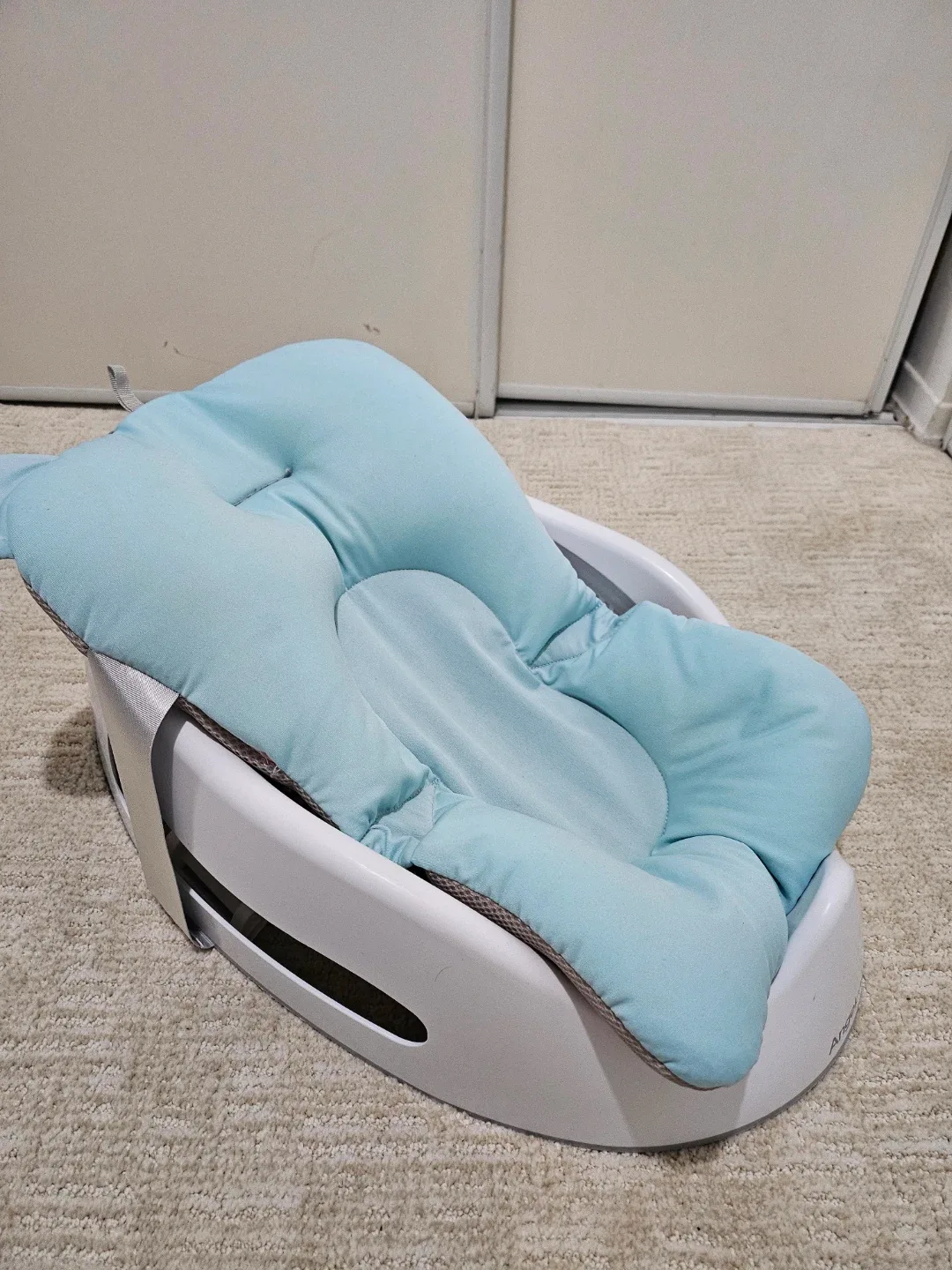 Angelcare Baby Bath Support with Pad thumbnail