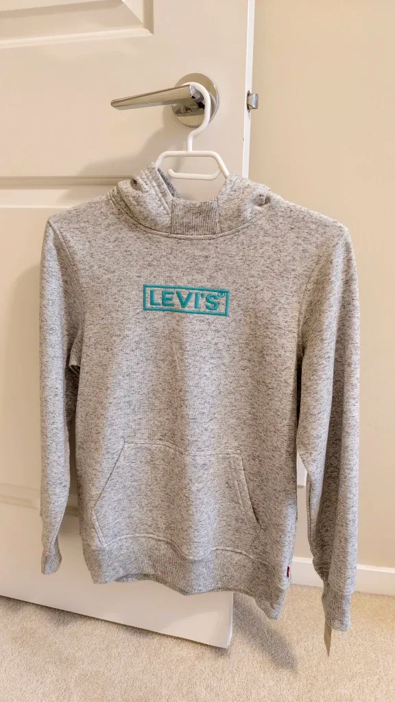 New Levi's Grey Hoodie - Size L (12-13 yrs)