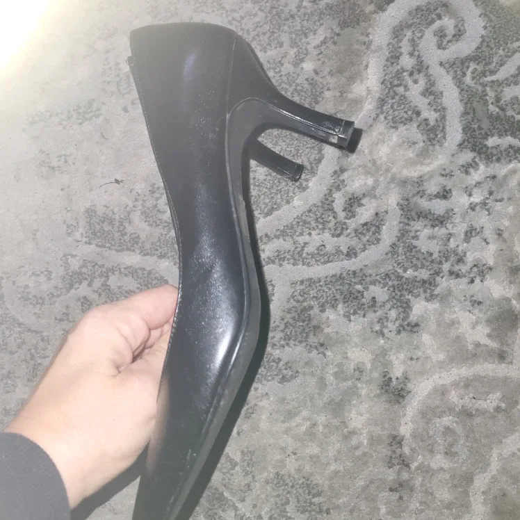 Aldo Black Heels image indicator(2)