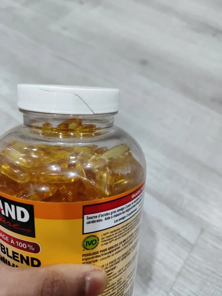 Wild Fish Oil Blend Capsules - Expiry 2027 image indicator(2)