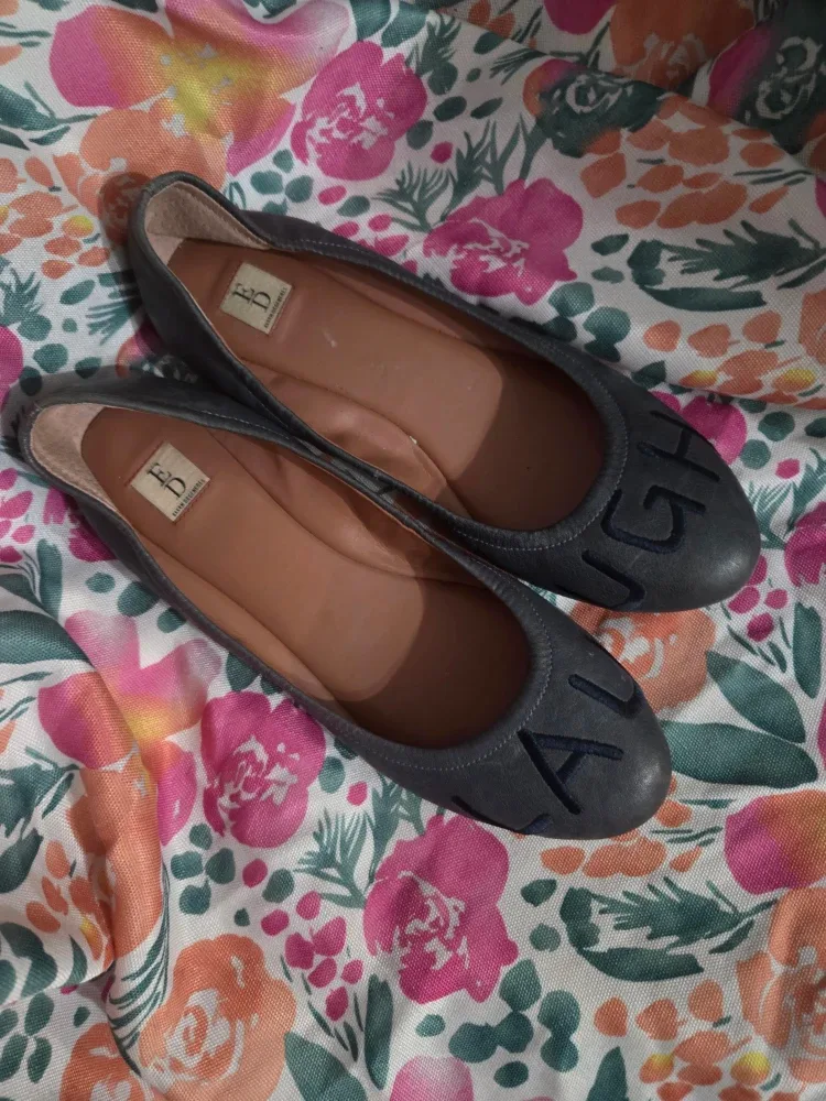 ED by Ellen DeGeneres "Laugh" flats