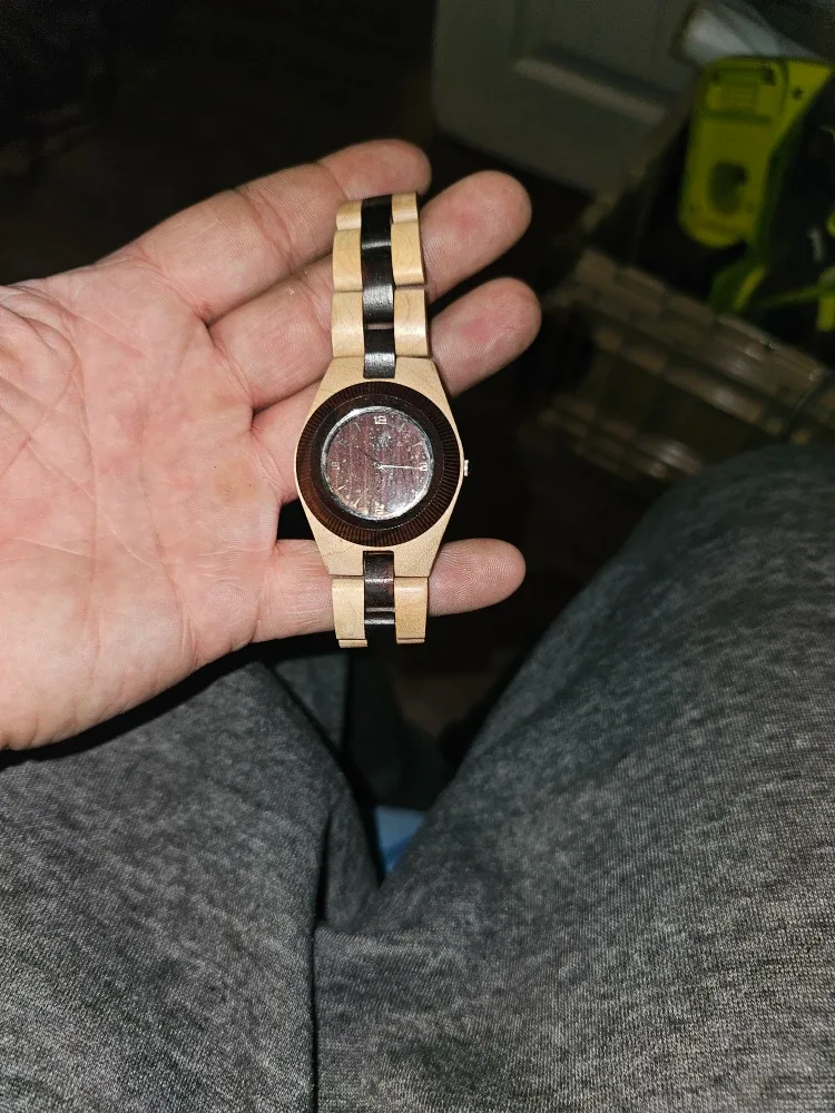 WeWood Wooden Watch image indicator(3)