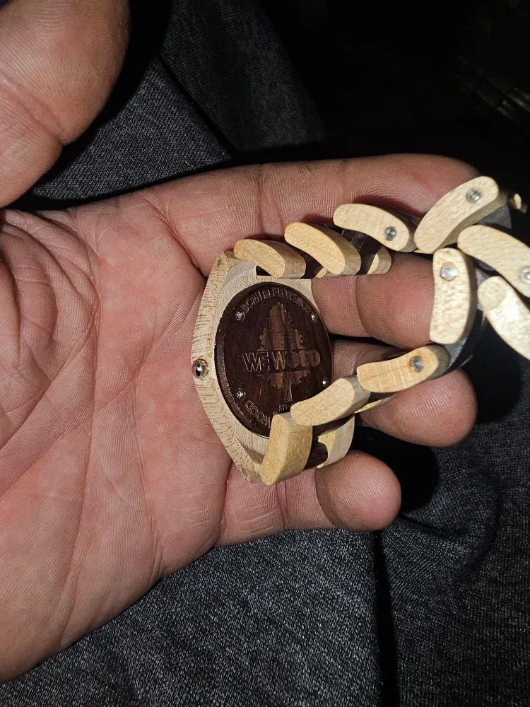 WeWood Wooden Watch image indicator(4)