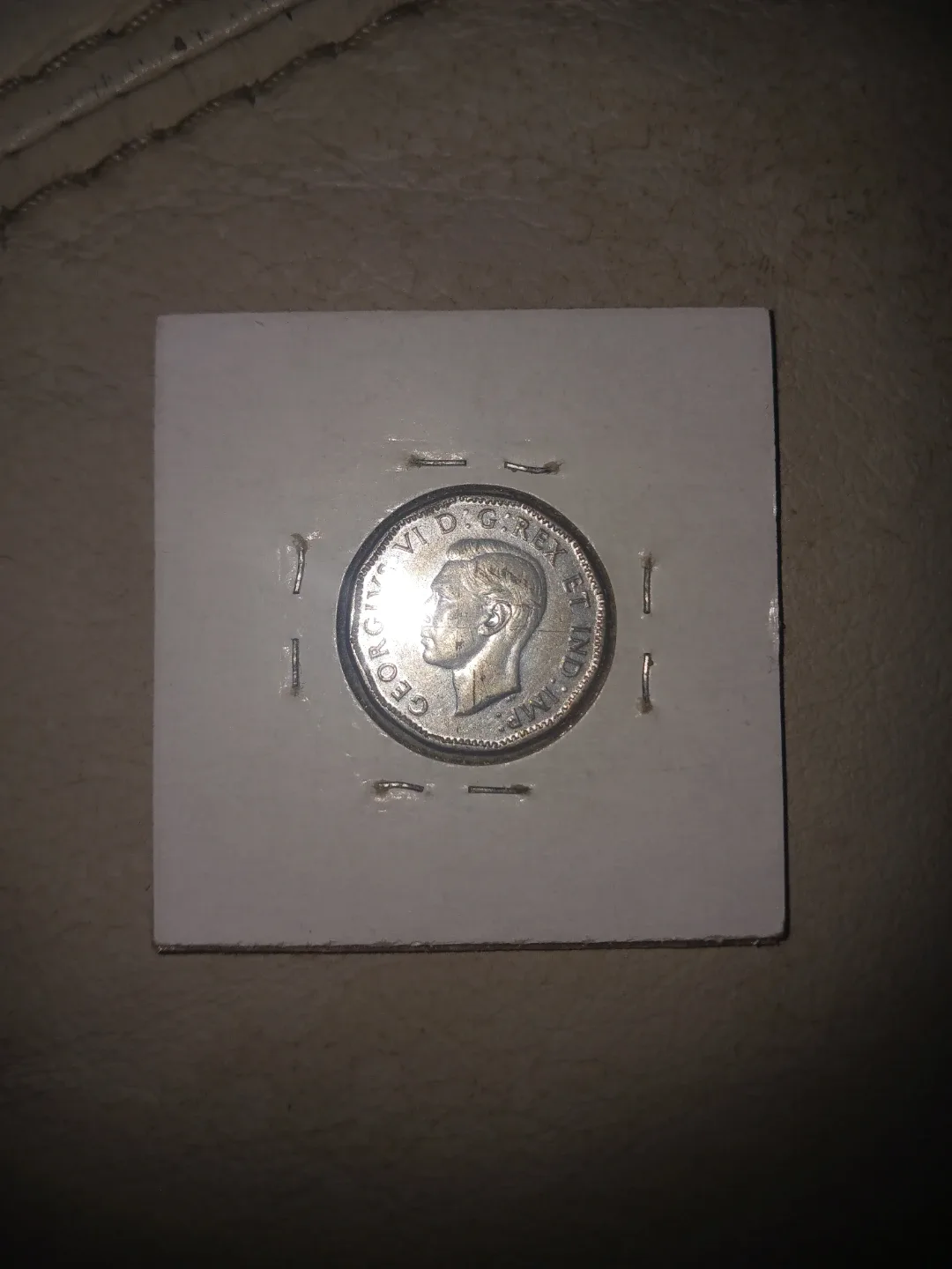 1945 Canada 5 Cents Coin image indicator(2)