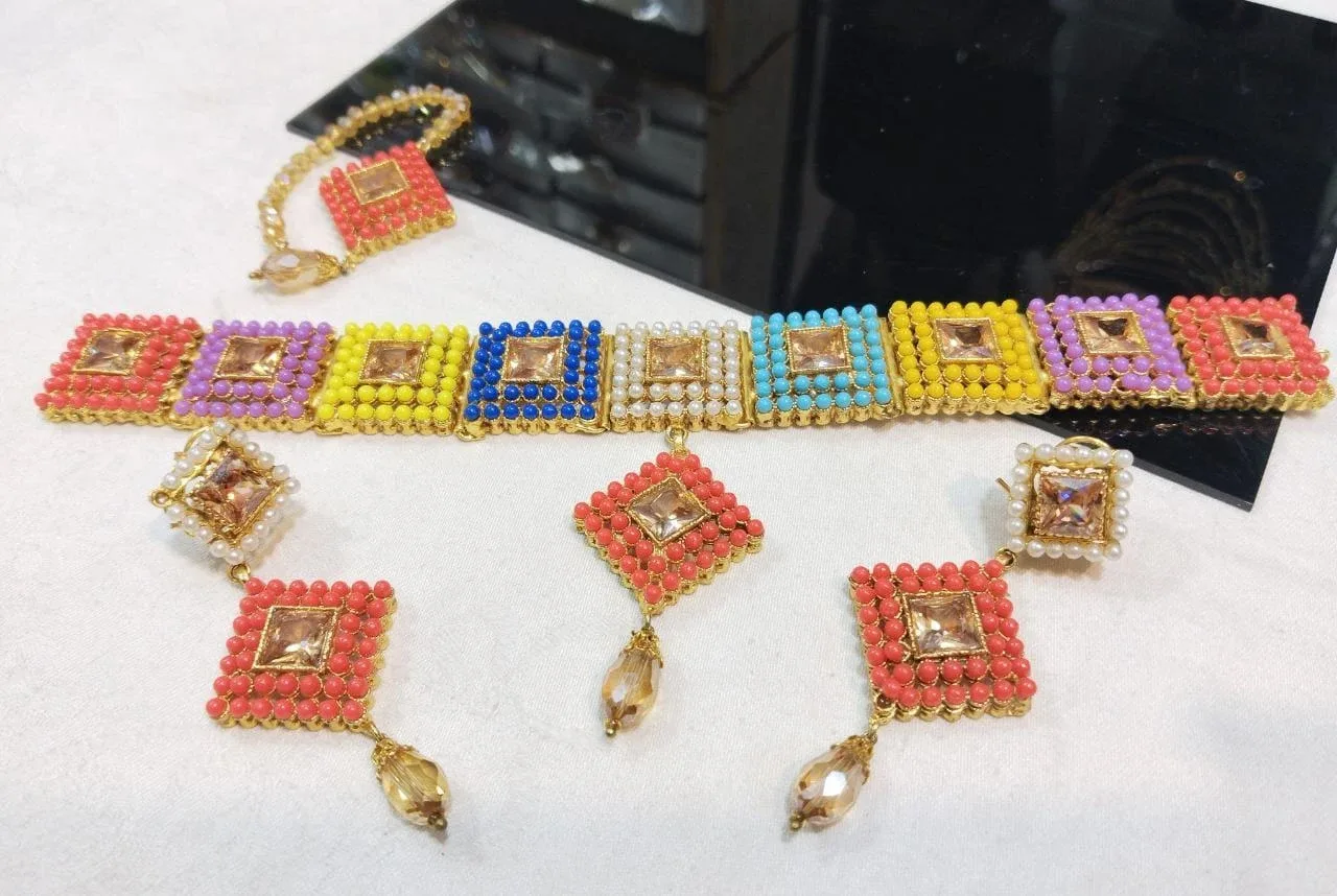 Indian/Pakistani Jewellery Set image indicator(3)