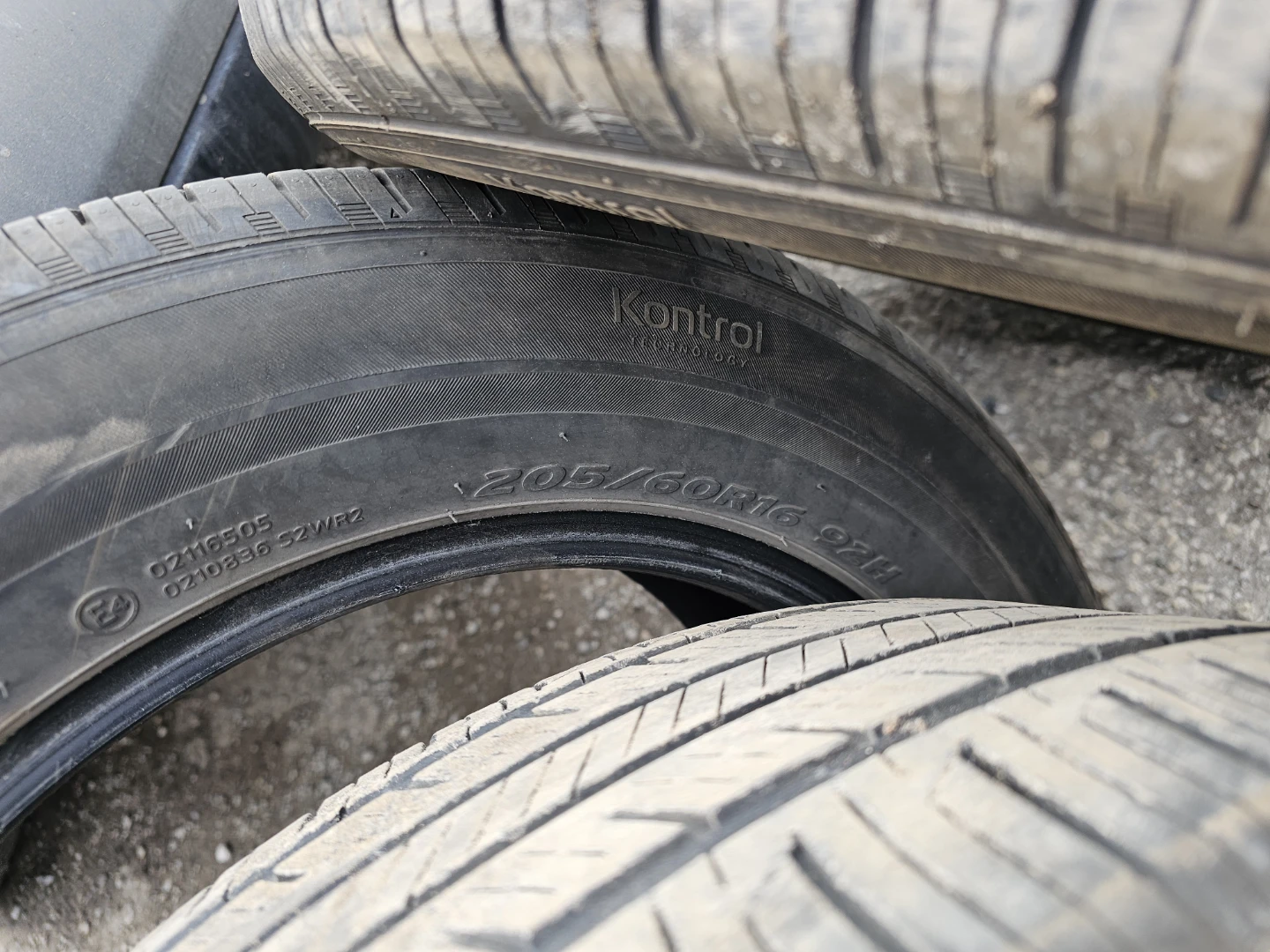 4x Hankook Kinergy GT 205/60R16 92H Tires - photo 3