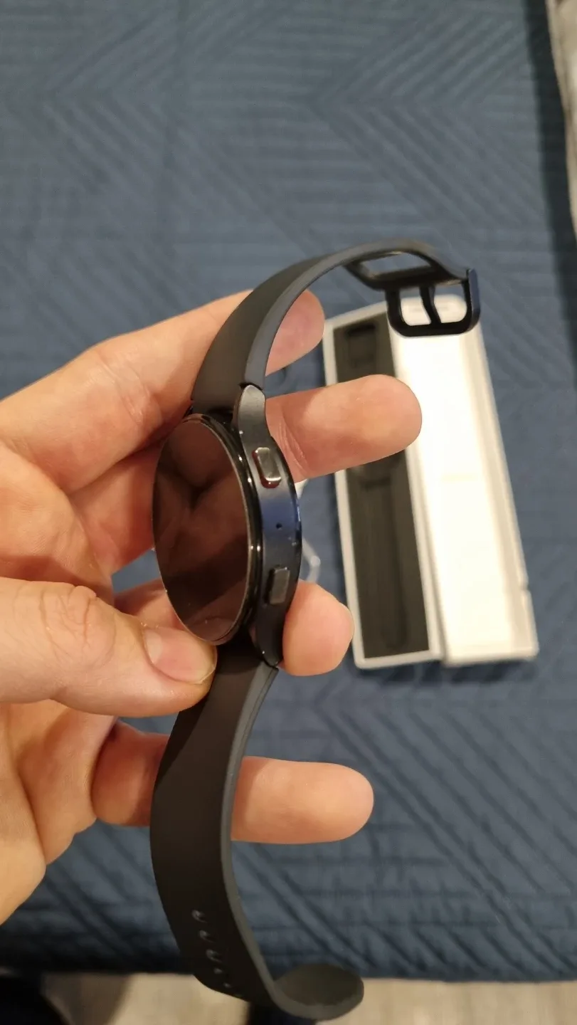 Samsung Galaxy Watch 5 - Black - 44 mm image indicator(4)