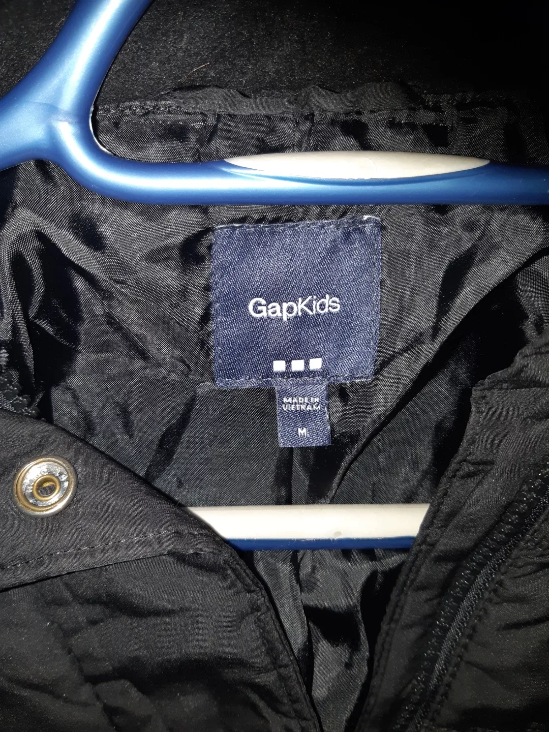 Gap Kids Black Puffer Coat - Size M image indicator(3)