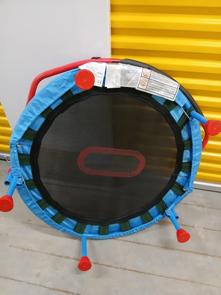 Little Tikes Trampoline image indicator(2)