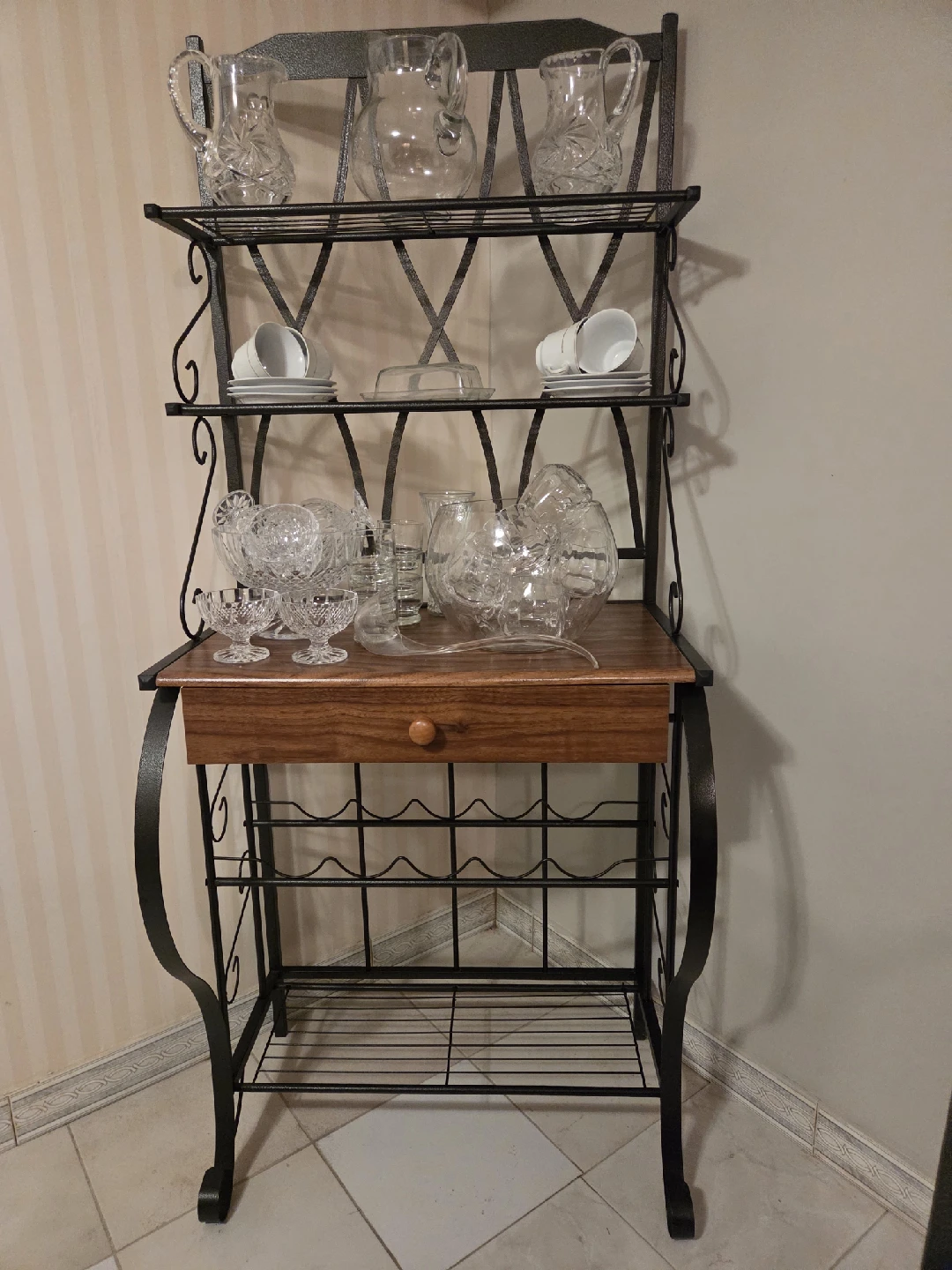 Metal and Wood Bakers Rack - photo 2