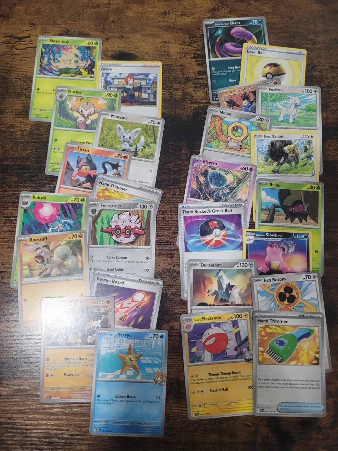 Pokémon Trading Cards - Assorted English and Japanese cards 🥕 image indicator(2)