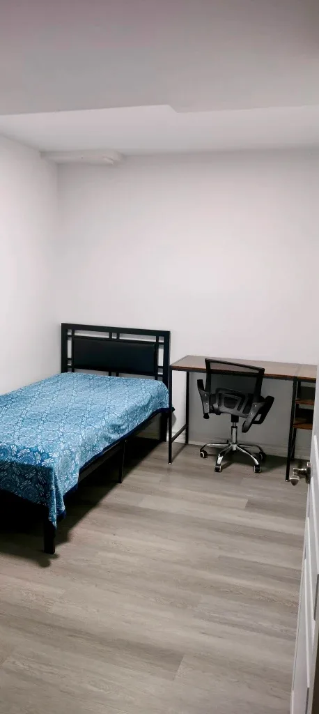 Fully Furnished Private Room for Rent – Available Dec 1, 2025
