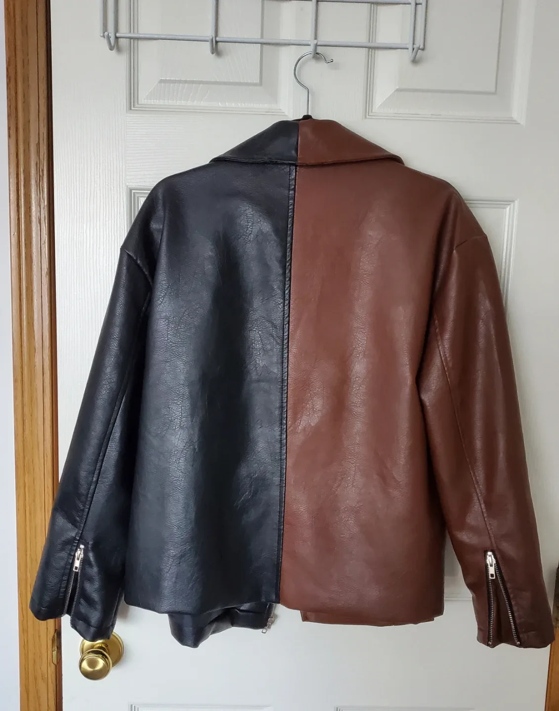 Forever 21 Two-Tone Faux Leather Jacket - Size L image indicator(4)