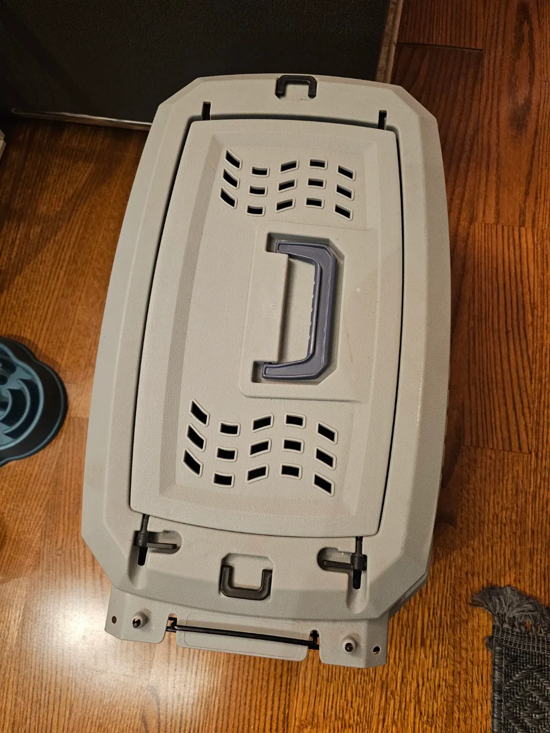 Pet Carrier - Grey & Blue image indicator(3)