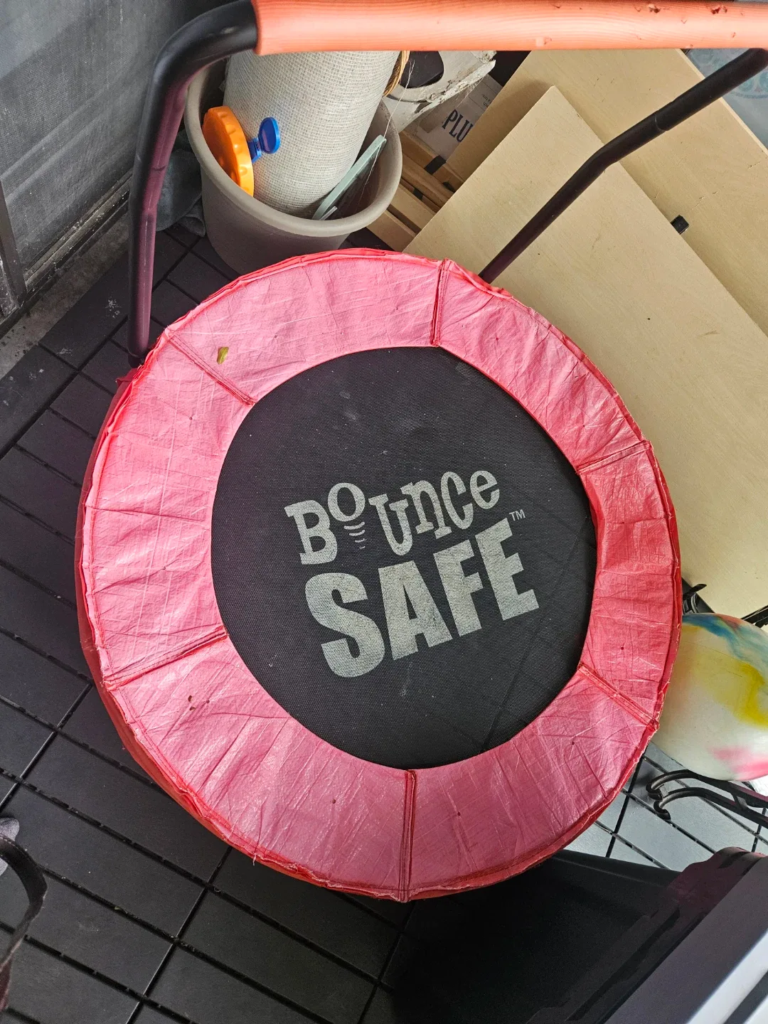 Kids Bounce Safe Trampoline image indicator(2)