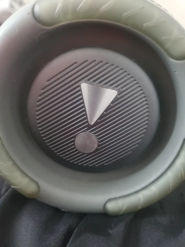 JBL Xtreme 3 Bluetooth Speaker image indicator(3)