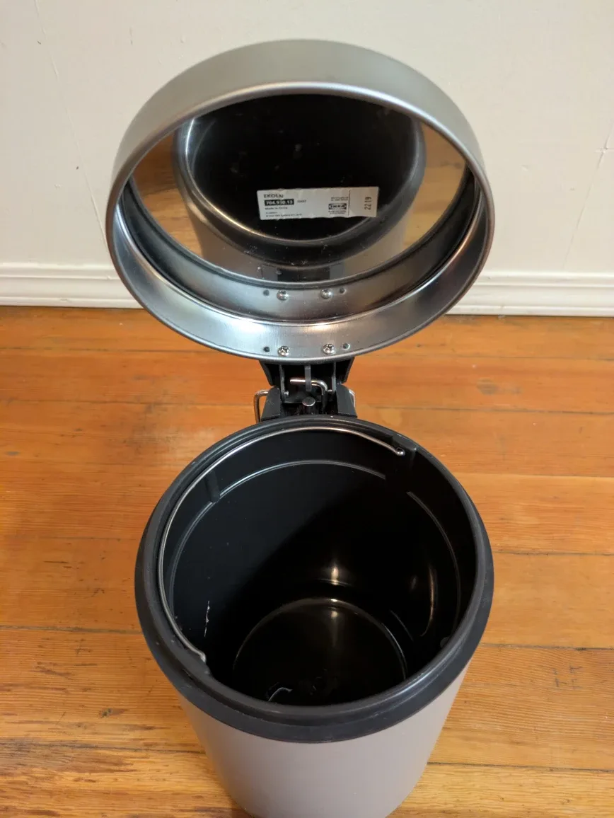 IKEA Ekoln Pedal Bin - Beige image indicator(3)