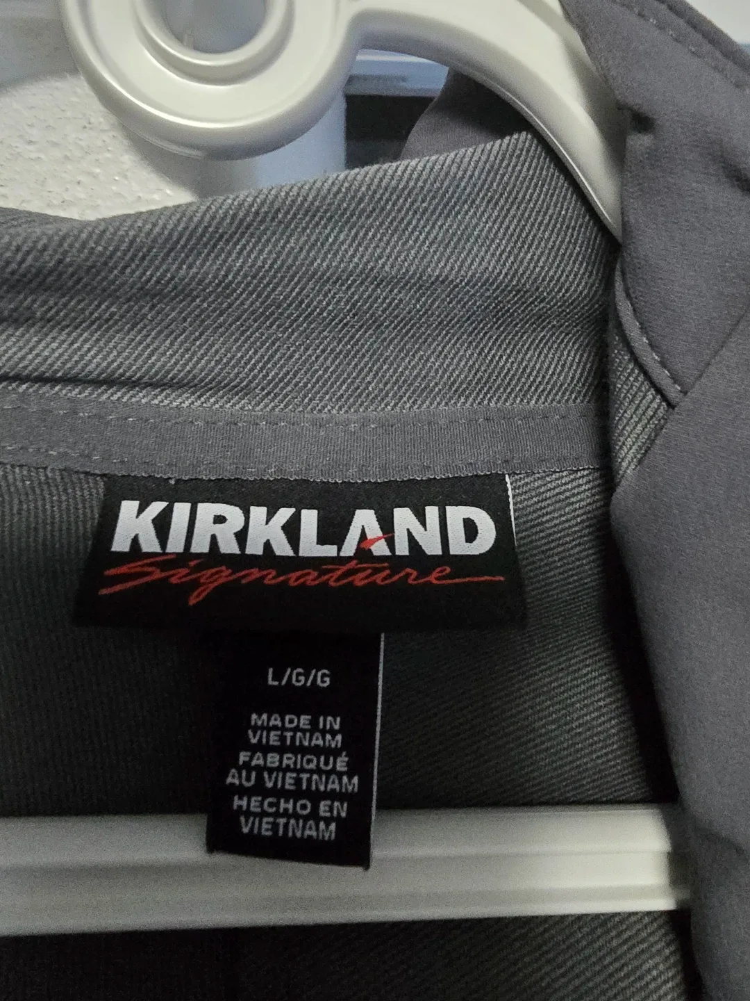 Kirkland Signature Grey Jacket, Size L image indicator(3)