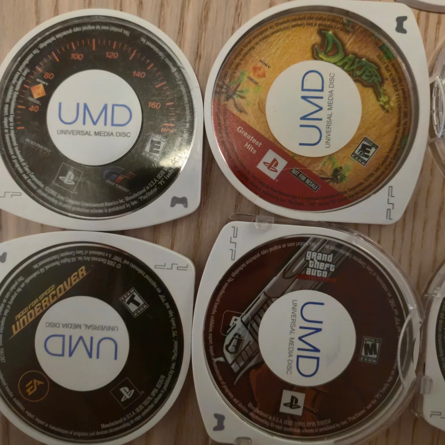 PSP games. TESTED. Shipping available. Gta. Nfs. Gow. image indicator(2)