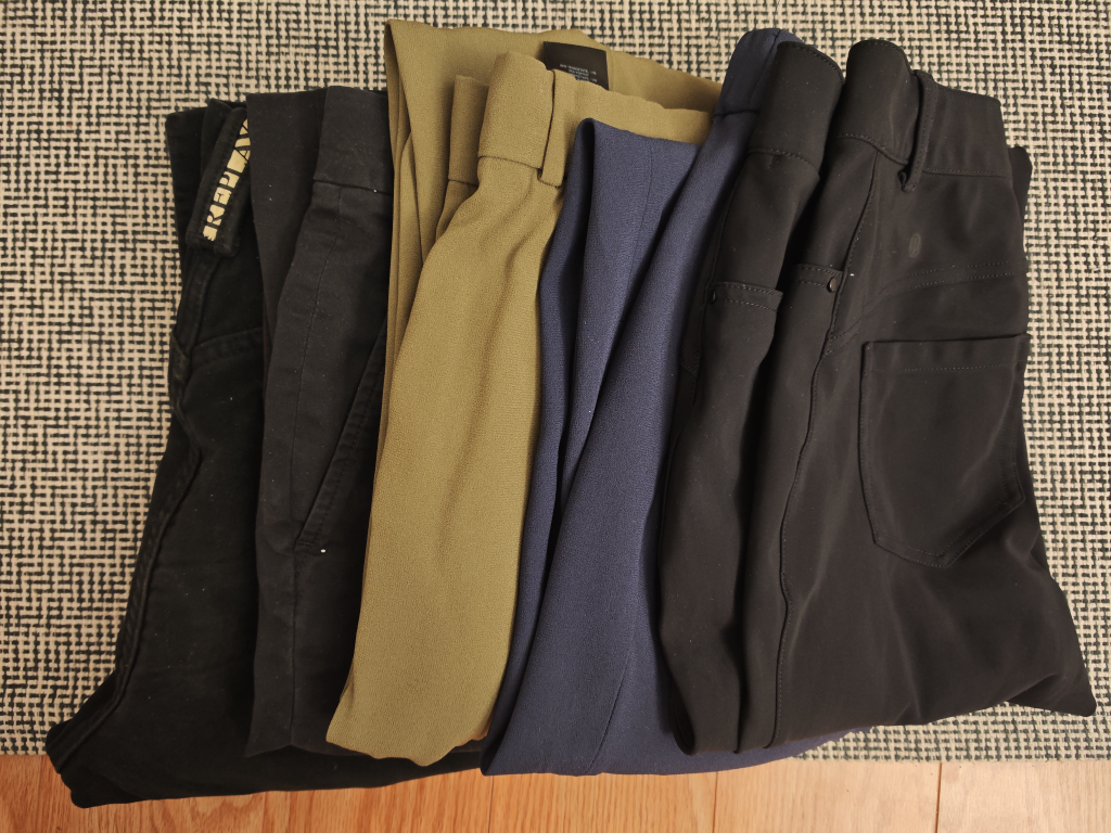 Ladies' Pants; Lululemon, Aritzia, Babaton