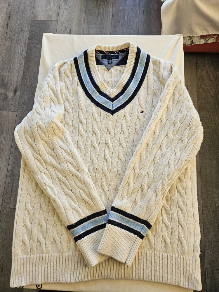 Tommy Hilfiger Men Sweater XXL  Like New $5 - photo 2