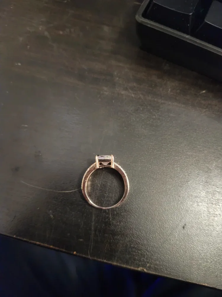 Rose Gold Ring with diamond image indicator(3)