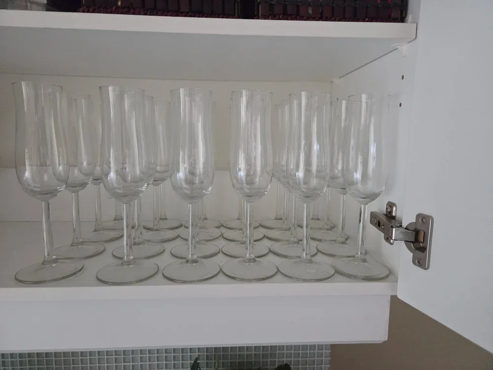 Champagne Flutes. 24 total image indicator(2)