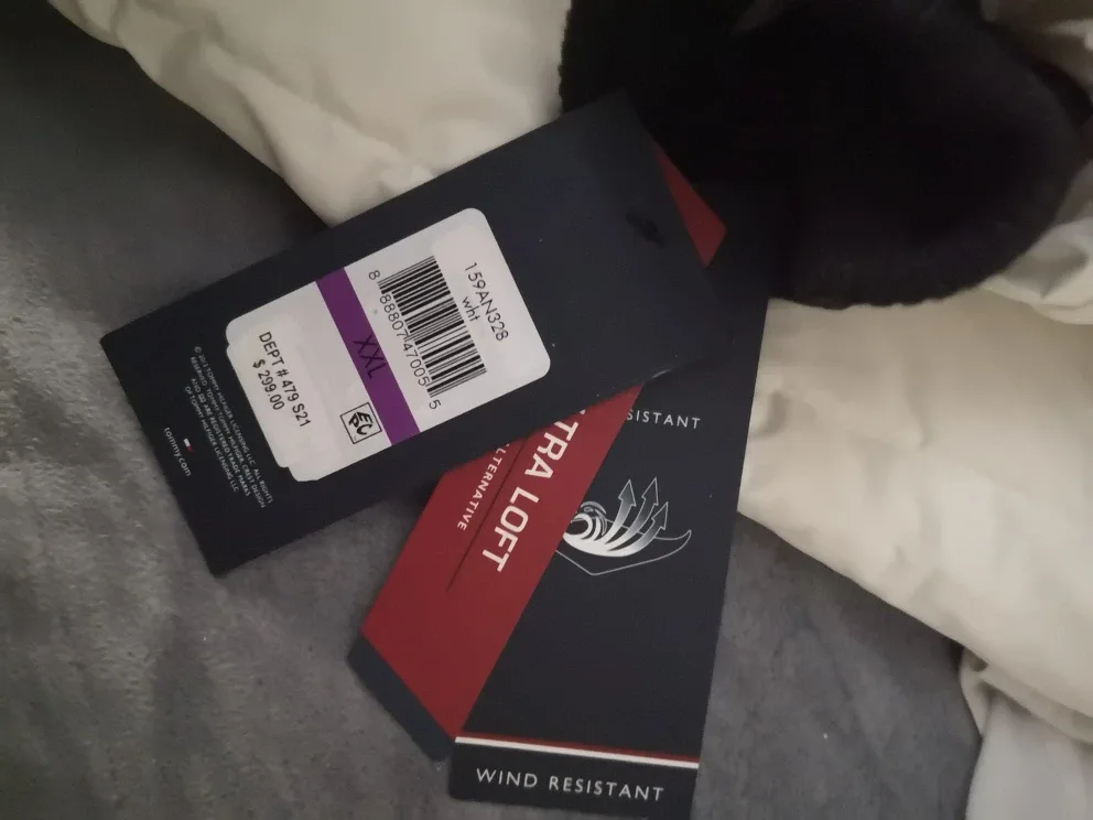 Tommy Hilfiger White Puffer Coat image indicator(6)