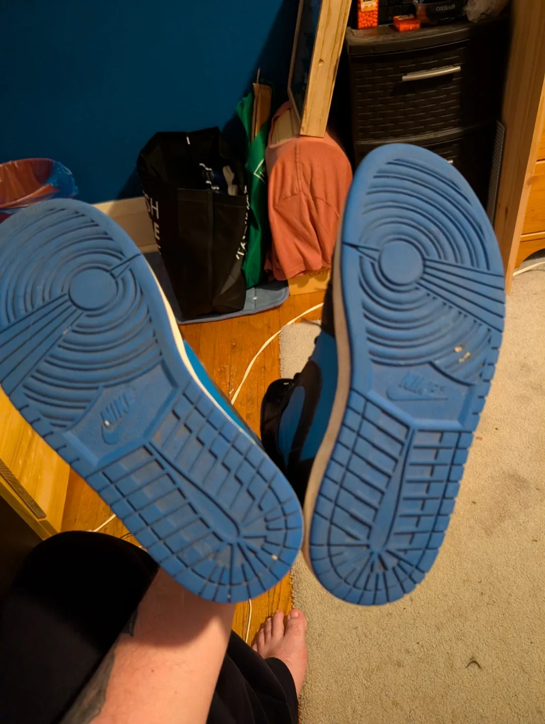 Nike Air Jordan 1 Mid - Black/Blue image indicator(4)