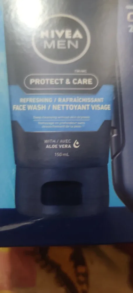 Nivea Men's 3 peice gift set image indicator(3)