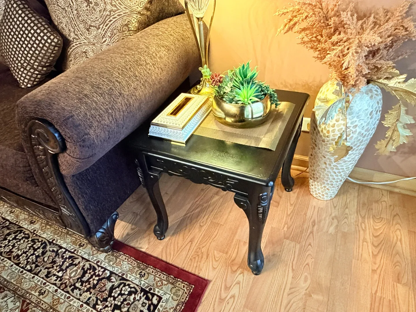 Brown Fabric Sofa Set image indicator(8)