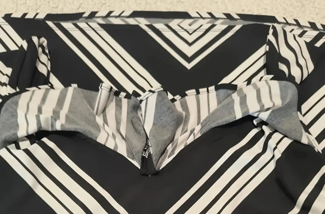 White House Black Market Dress - Size M image indicator(4)