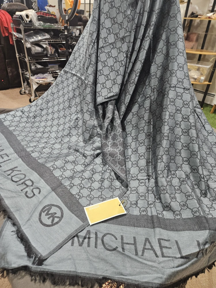 Michael Kors Grey Scarf - New with Tags