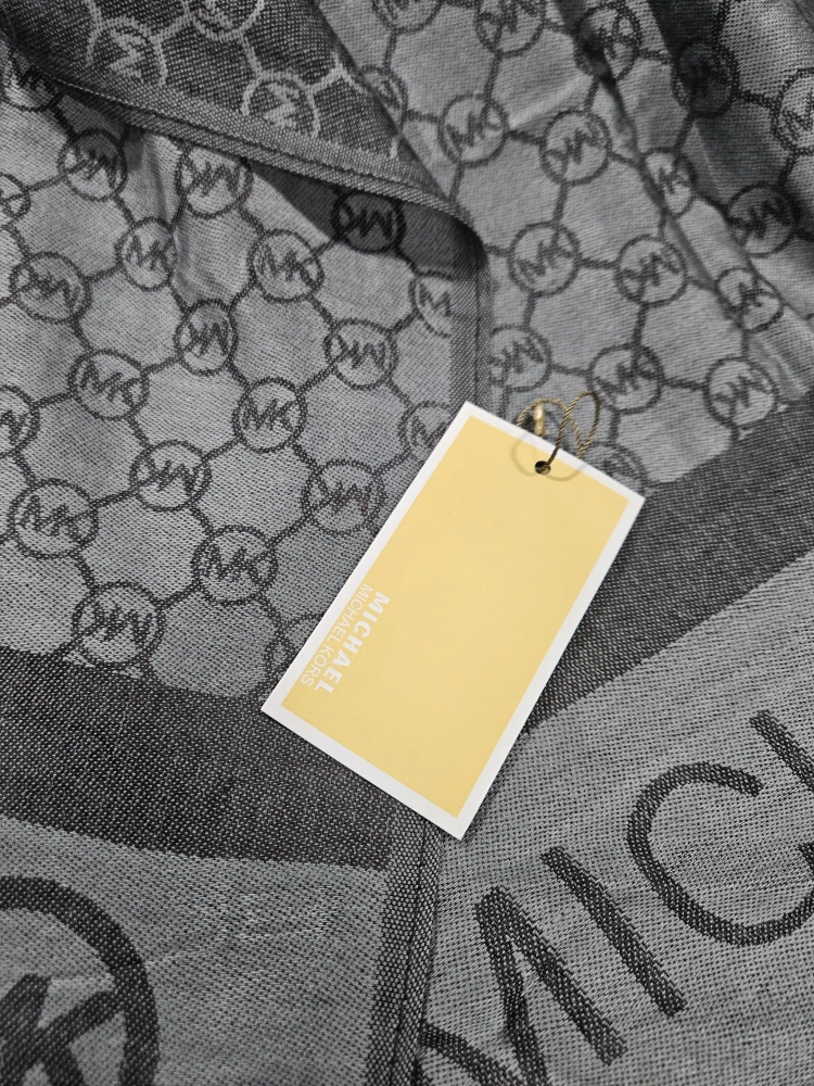 Michael Kors Grey Scarf - New with Tags - photo 2