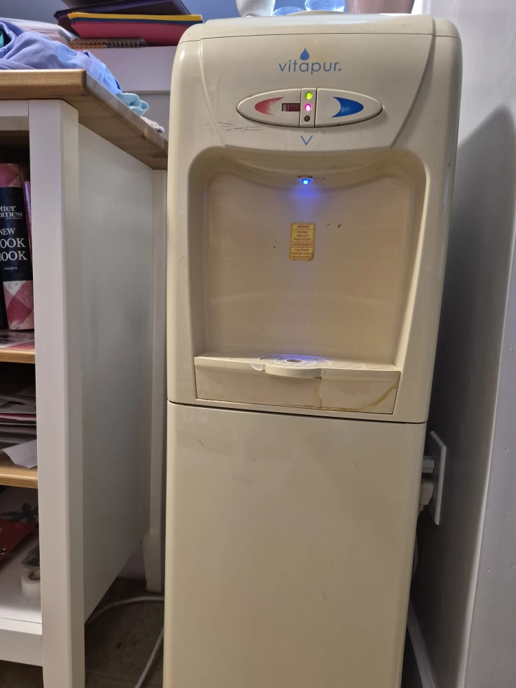 Vitapur Water Dispenser with Fridge - photo 2