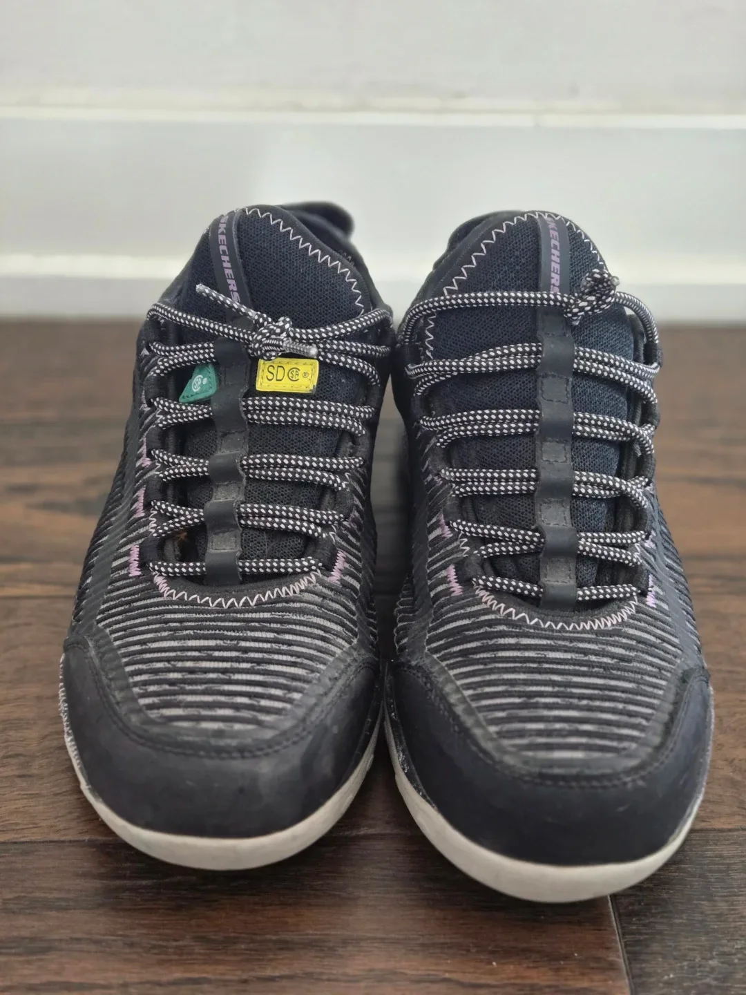 Skechers Work Shoes, Women Size 8.5