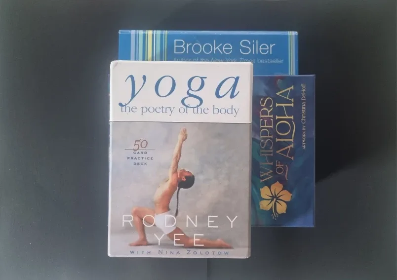 Yoga & Pilates Card Decks: Poetry of the Body & Pilates Body image indicator(7)