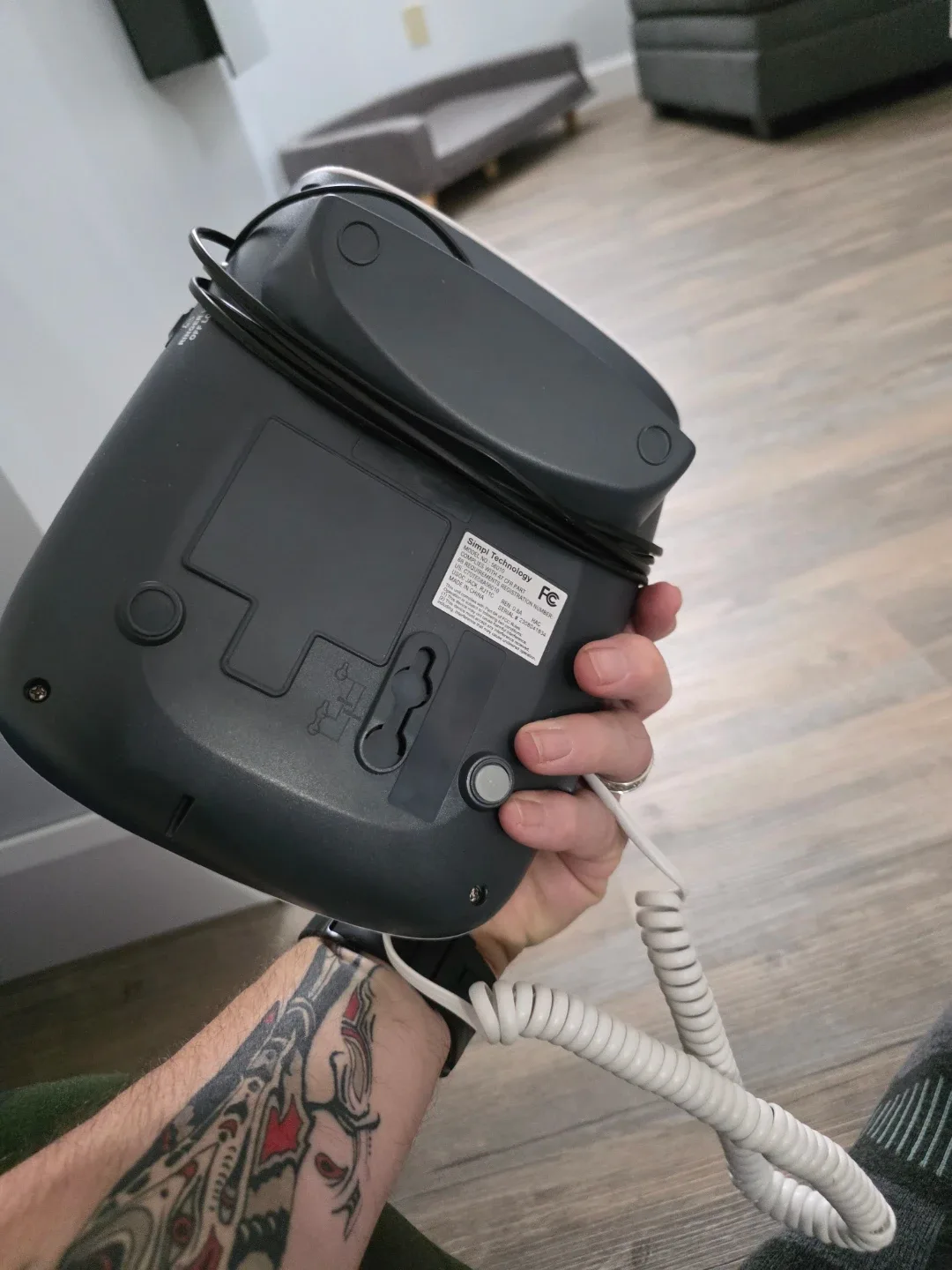 SimPL Big Button Corded Phone image indicator(2)