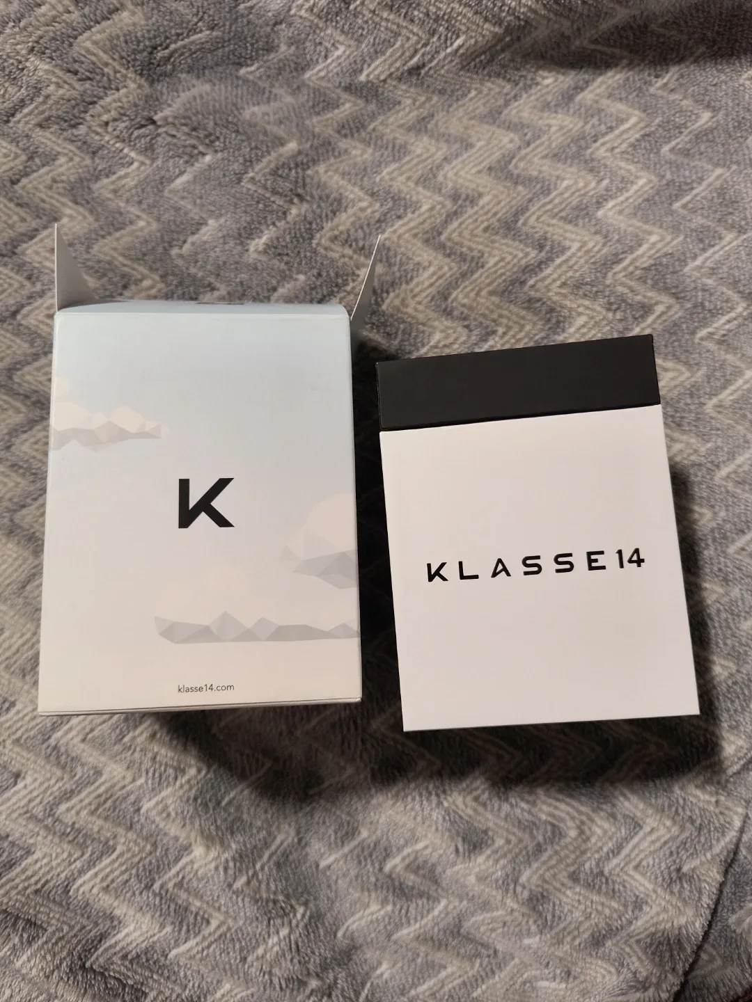 KLASSE14 Vintage Gold Brown 36mm Women's Watch - Brand New image indicator(6)