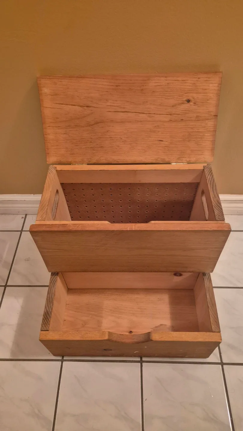 Wooden Step Stool with Storage image indicator(3)