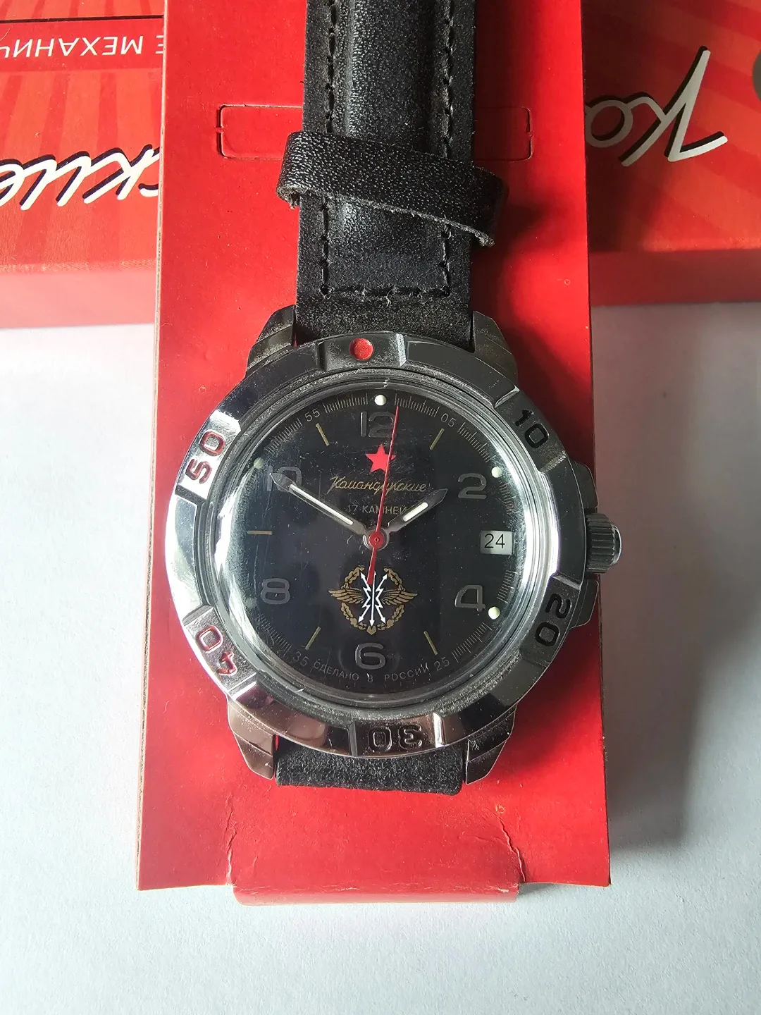 Vostok Komandirskie Mechanical Watch image indicator(2)