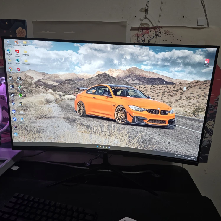Mid tier gaming set up - photo 3