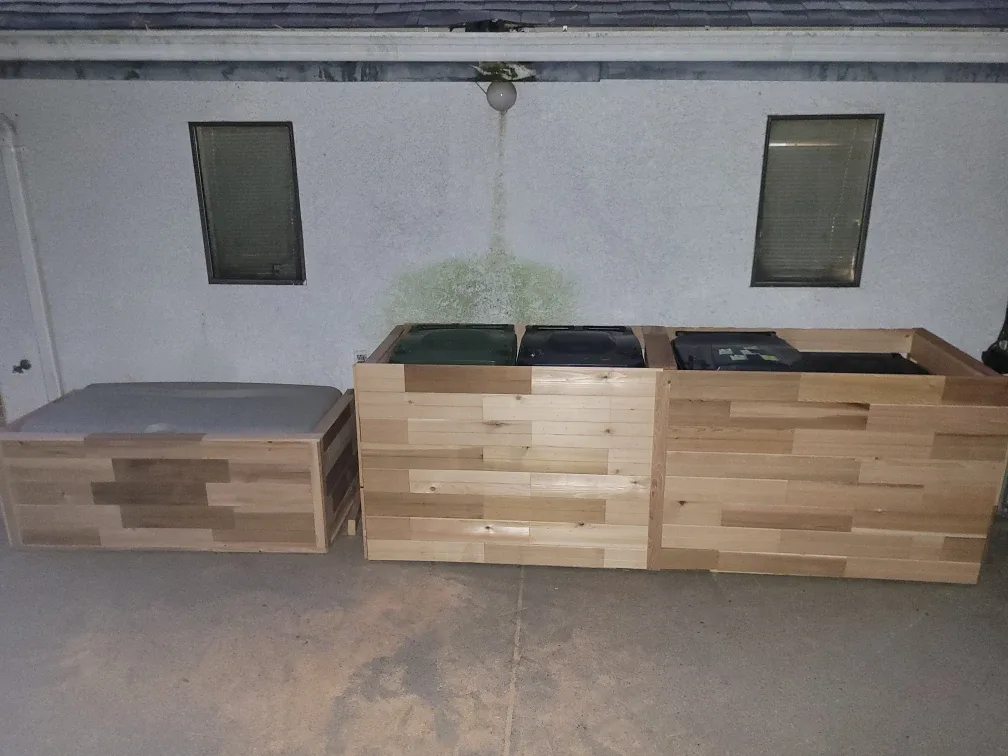 Handmade Cedar Wood Storage Box image indicator(5)