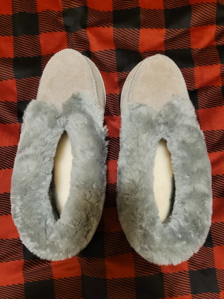 Homestead Moccasins, Women's Size 9-10, Gray