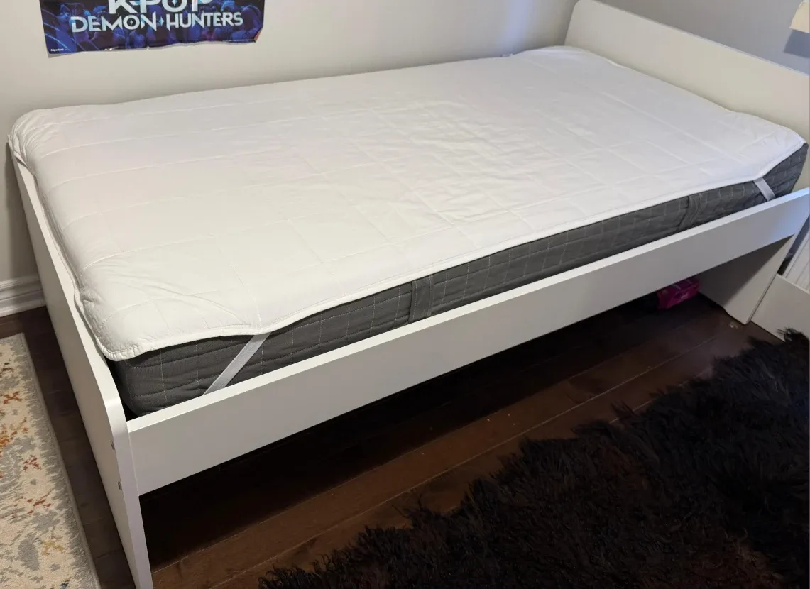 IKEA VIHALS Twin Bed Frame & Matress