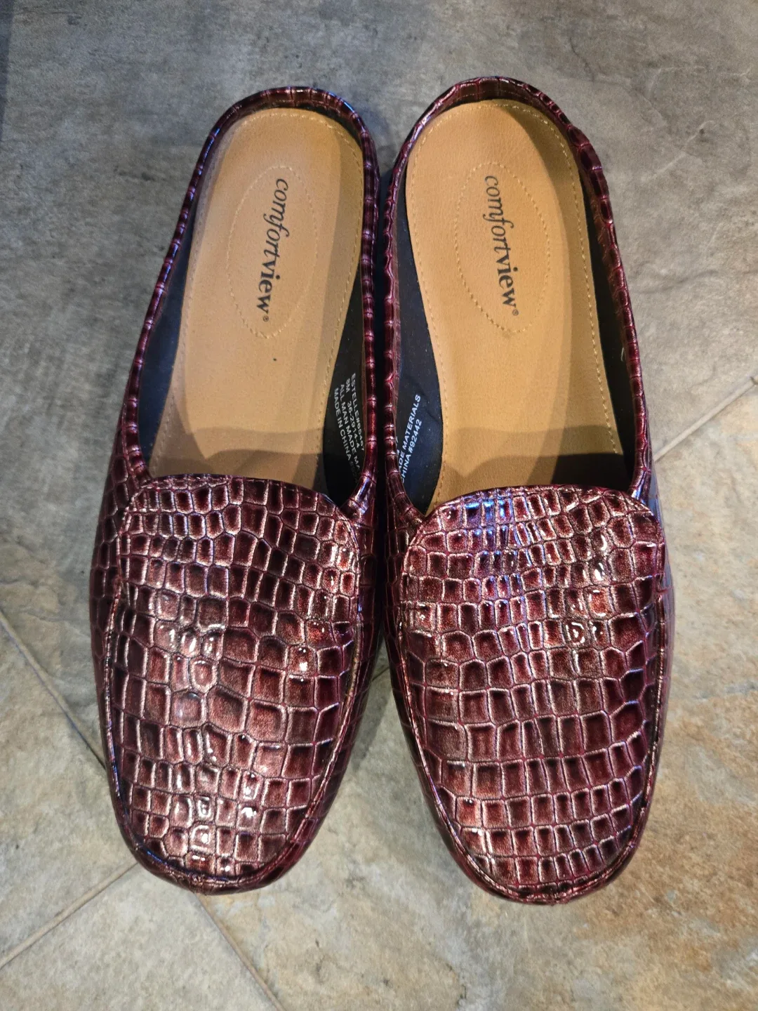 NEW by Aerosoles & Comfortview Mules image indicator(7)